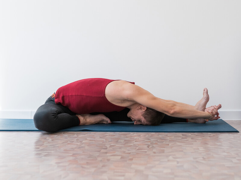 Джану Ширшасана Джану Ширшасана