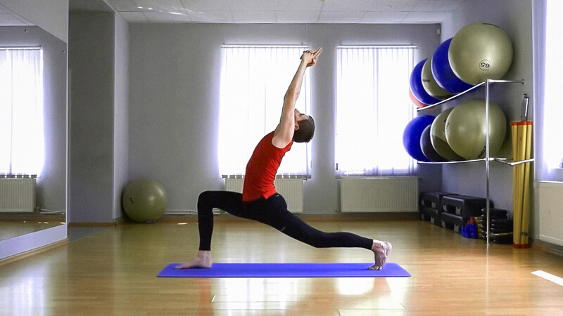 Вирабхадрасана 1 (первая поза Воина) Вирабхадрасана 1 (первая поза Воина)